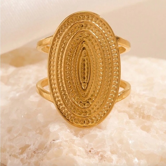 Elliptical Sculptural Gold Adjustable Ring — Modern Art Deco Statement - Picture 4 of 7